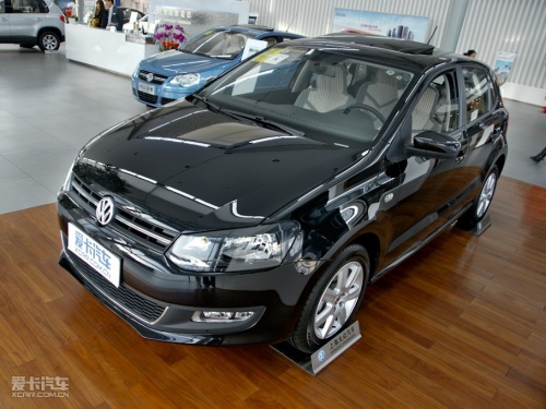 Ϻ 11POLO 