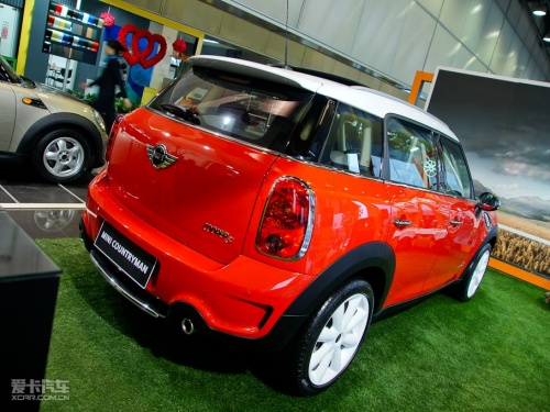 MINI 11MINI COUNTRYMAN