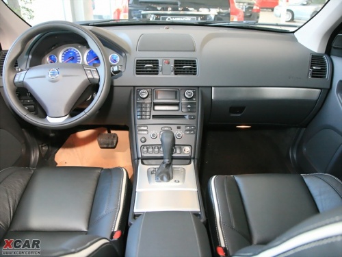 2.5T AWD ˶