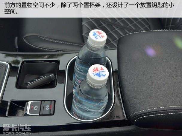 众泰Z500豪华型