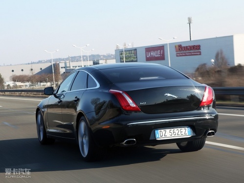 全新一代捷豹XJ
