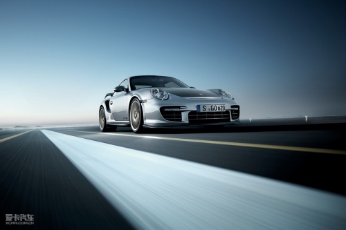保时捷911GT2 RS