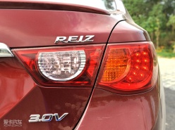 2010־ 3.0V