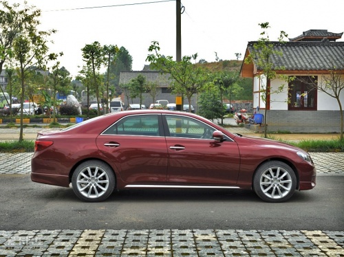 2010־ 3.0V