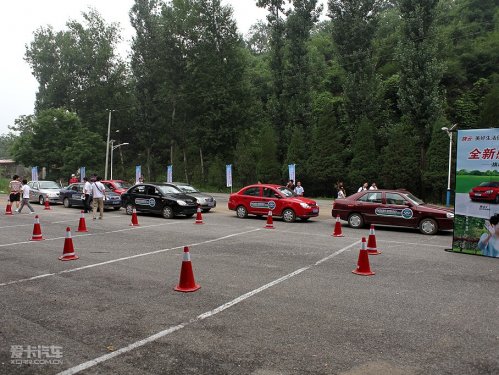 奇瑞汽车 10款旗云2