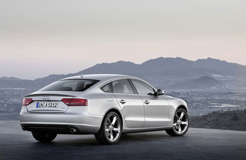 գںٰİµquattro 30ϣһڰµϹٷ͸¶µƱA5 SportbackڽйгԤƽڽ4¾ٰıչʽСĿǰµA5 SportbackѾŷгУ2.0TDIͽ33650ŷԪԼ32.3...