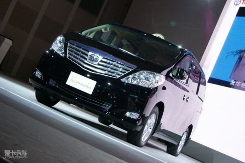 丰田Alphard