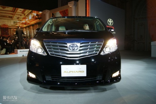 丰田Alphard