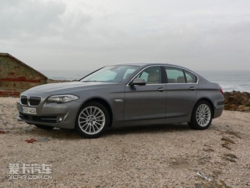 20115ϵxDrive
