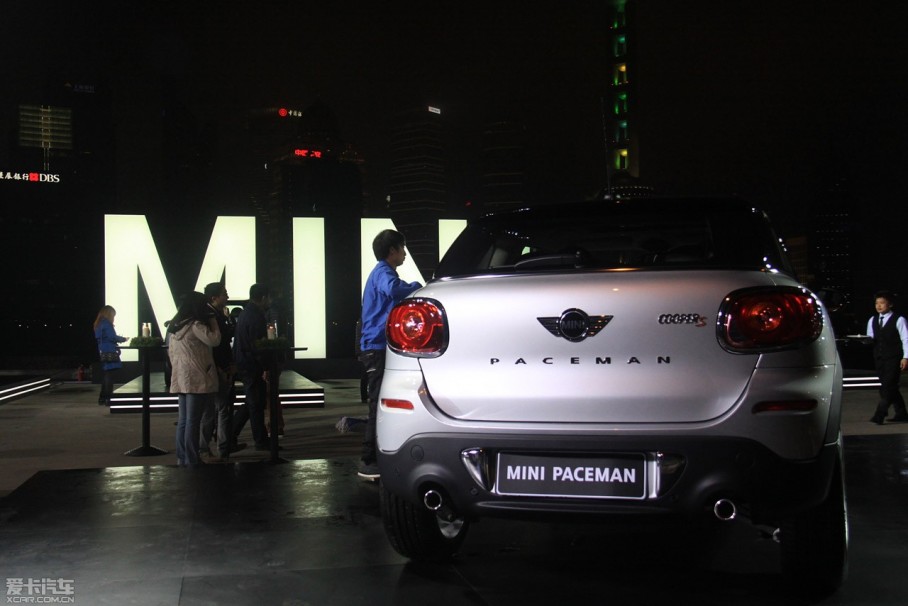   
316գMINI PACEMANʽڷMINI PACEMANλΪSUVͣݴطĲͬΪCOOPERCOOPER SϵУֱƥ1.6L1.6Tƥ6һ䡣MINI PACEMANͬʱĻΪMINI PACEMAN΢Сļ¼ƬѼ...