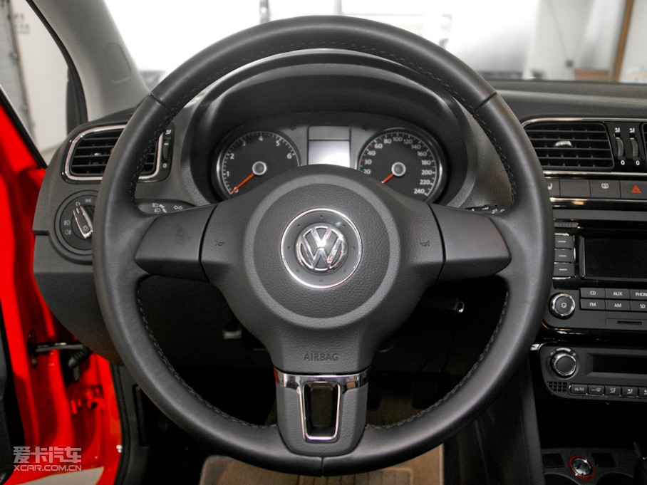 09POLO