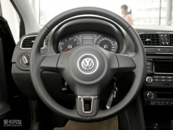 Ϻ 11POLO 
