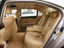 ׿˹ LS400