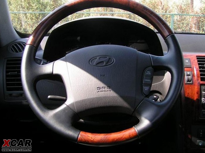 T9