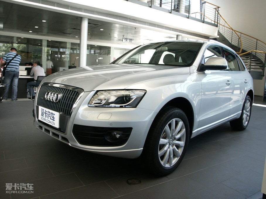 10µQ5