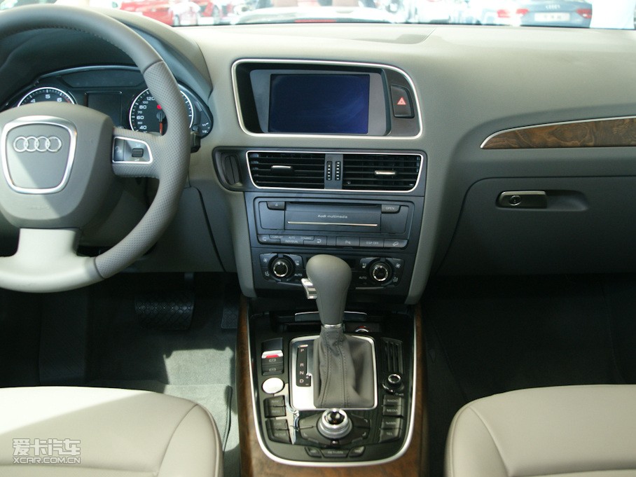 10µQ5