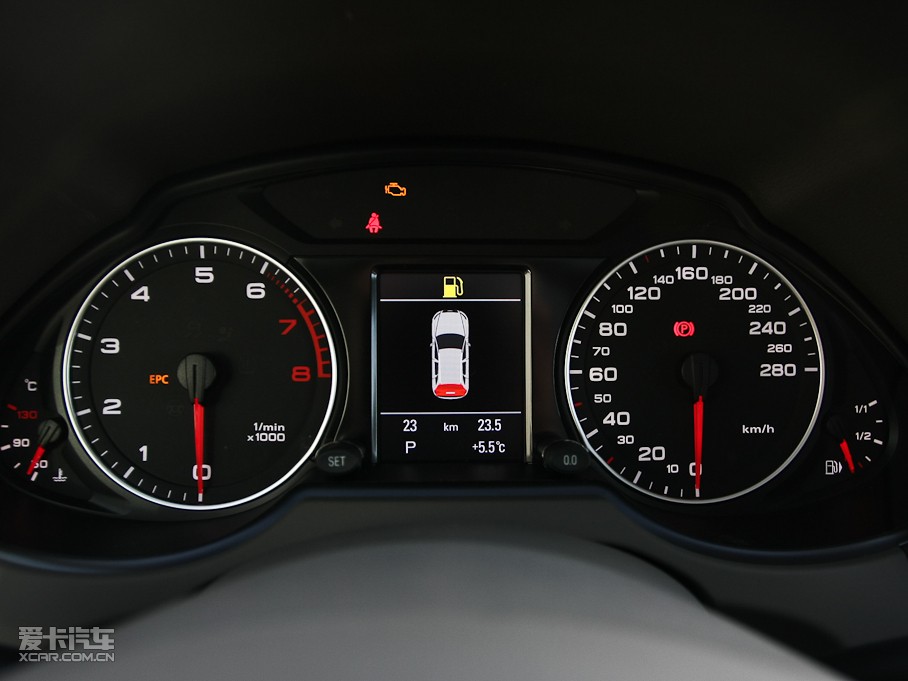 11µQ5