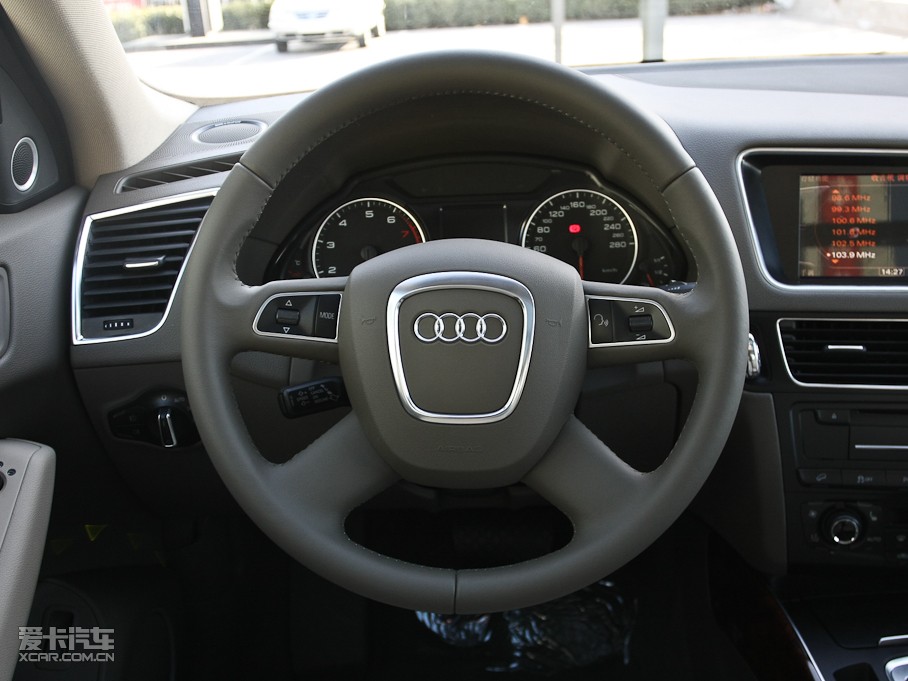 11µQ5