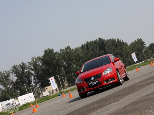 铃木 Kizashi