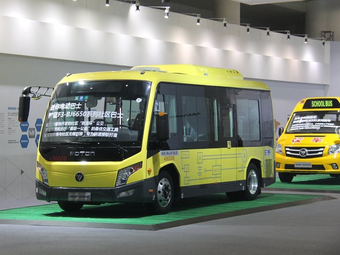 福田汽車山東新能源基地揭牌,同時第一萬輛福田歐輝新能源客車下線,為